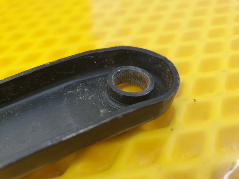 Поводок дворника Ford Focus 2006 2