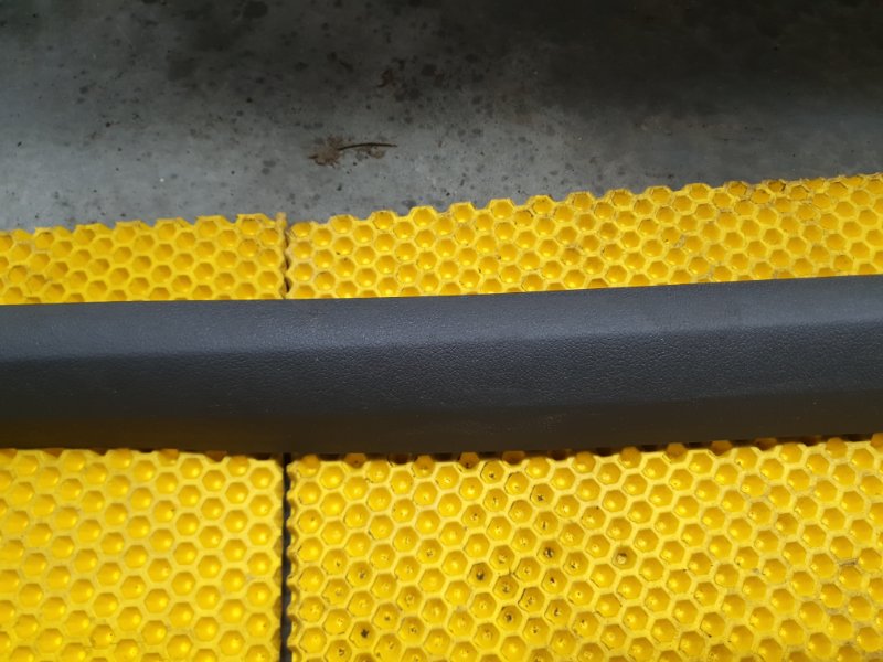 Накладка порога внутренняя Ford Focus 2006 2