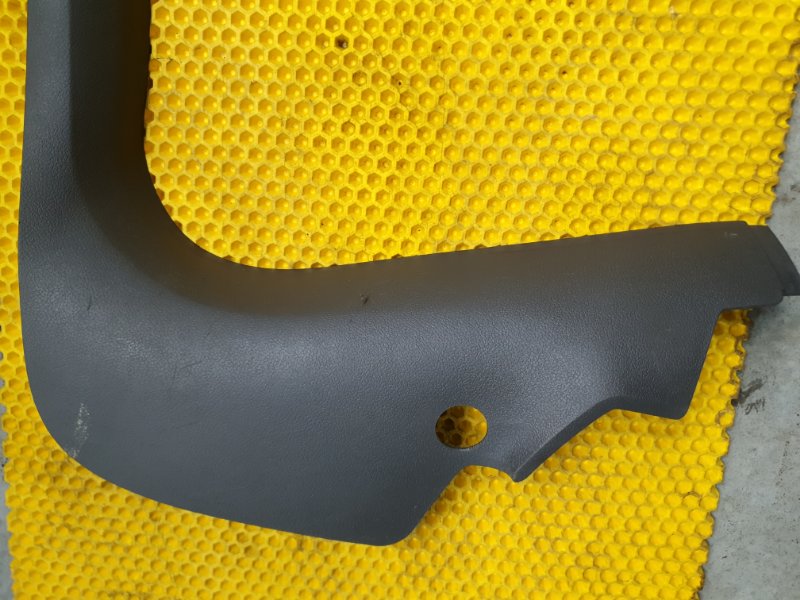 Накладка порога внутренняя Ford Focus 2006 2