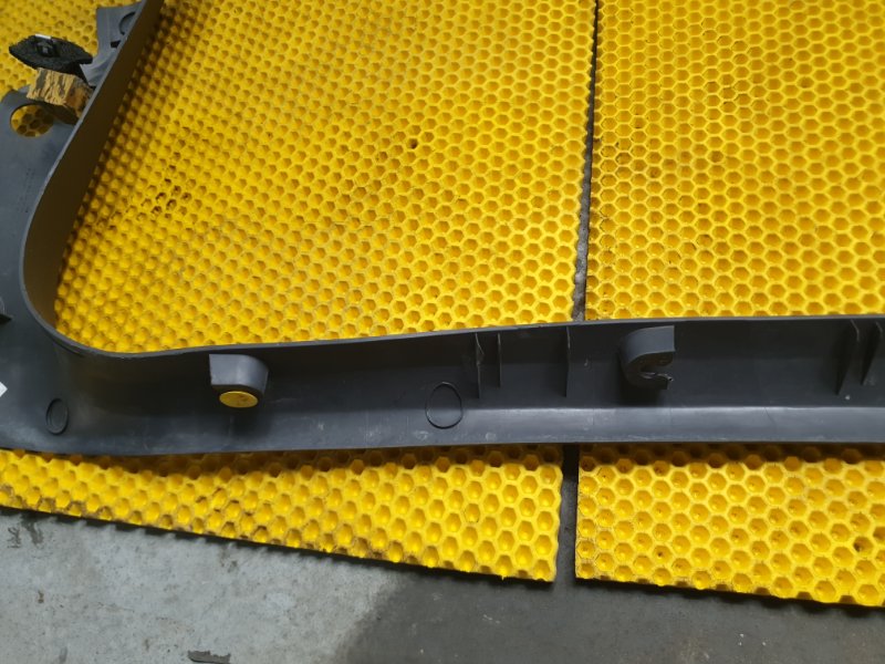 Накладка порога внутренняя Ford Focus 2006 2