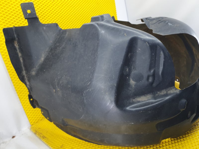 Подкрылок Ford Mustang 2017 S550