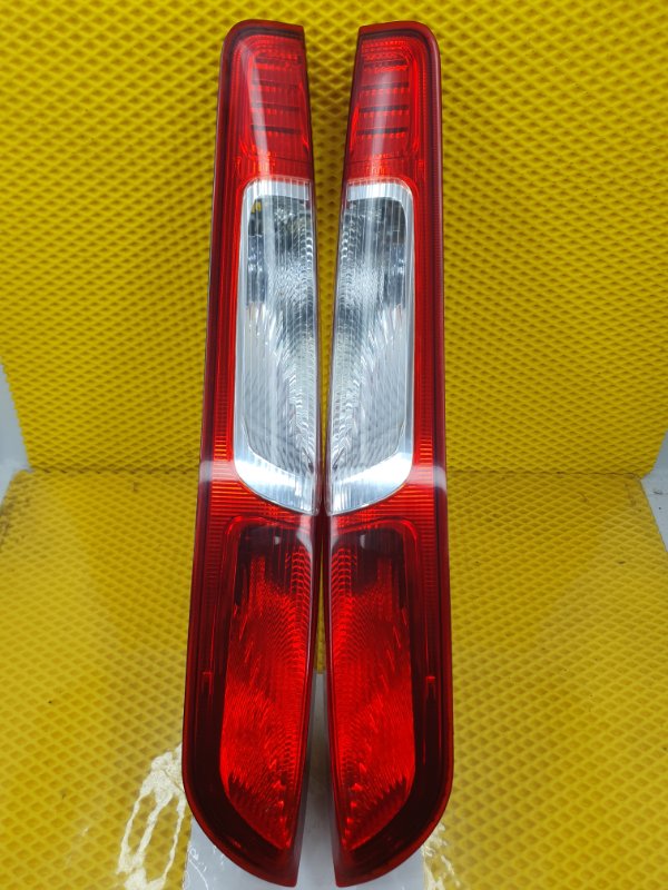 Фонарь Ford Focus 2006 2