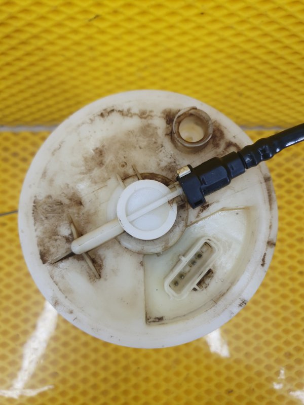 Бензонасос Ford Focus 2006 2