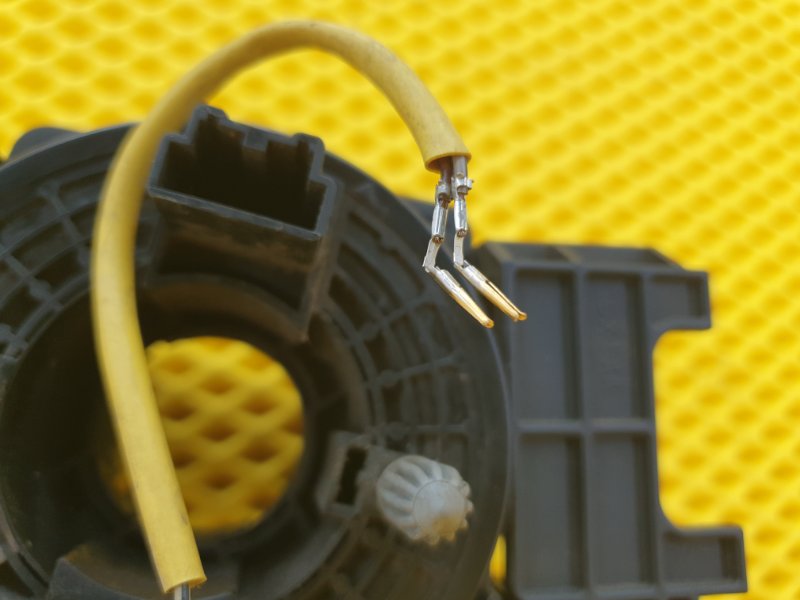 Подрулевой шлейф (кольцо SRS) Ford Focus 2006 2