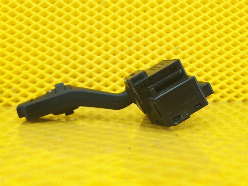 Переключатель поворотов подрулевой Ford Focus 2006 2