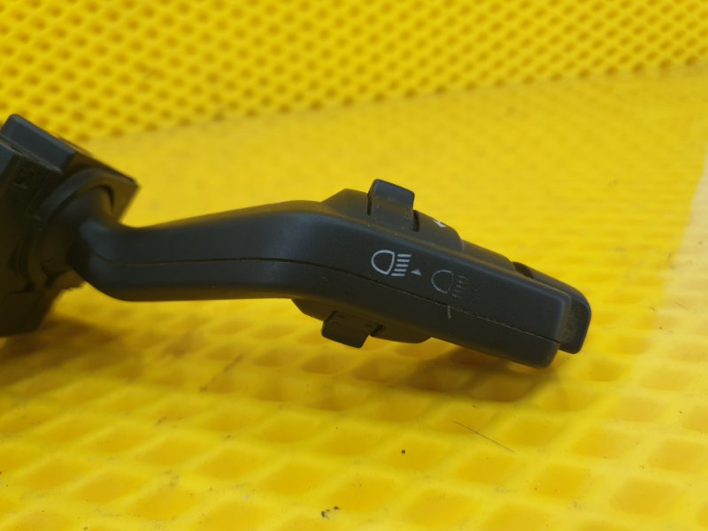 Переключатель поворотов подрулевой Ford Focus 2006 2