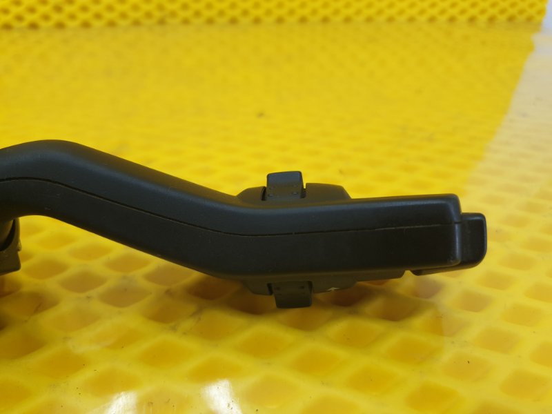 Переключатель поворотов подрулевой Ford Focus 2006 2