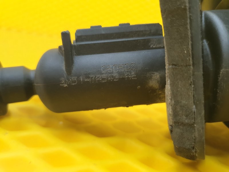 Главный цилиндр сцепления Ford Focus 2006 2