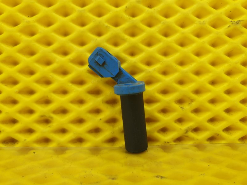 Датчик коленвала Ford Focus 2006 2