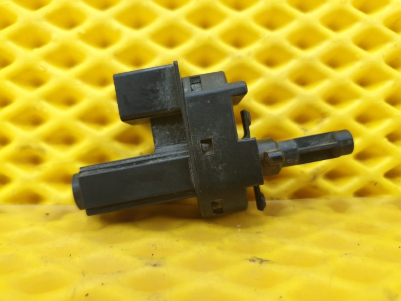 Датчик педали сцепления Ford Focus 2006 2