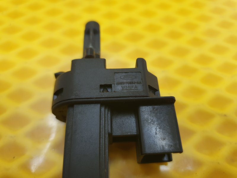 Датчик педали сцепления Ford Focus 2006 2