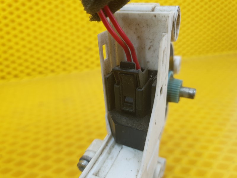 Моторчик стеклоподъемника Skoda Superb 2012 3T4