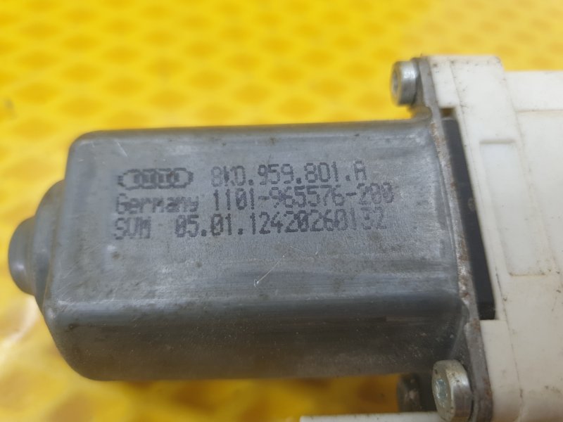 Моторчик стеклоподъемника Skoda Superb 2012 3T4