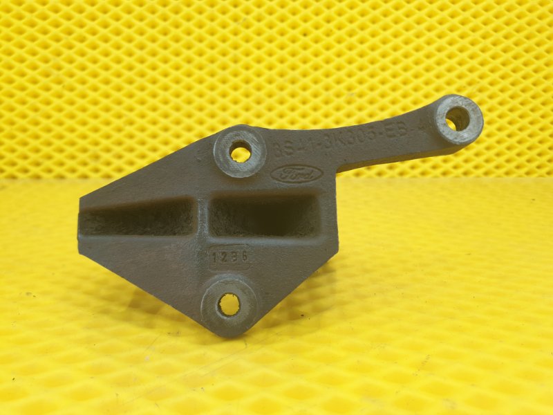 Кронштейн промежуточного вала Ford Focus 2006 2