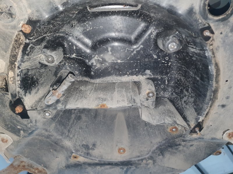 Ниша запасного колеса Volkswagen Phaeton 2005 3D2