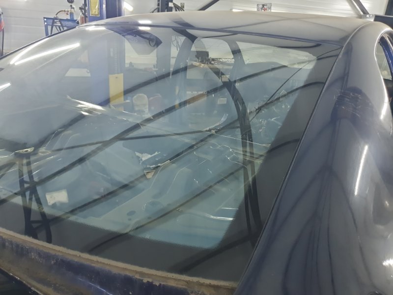 Стекло заднее Volkswagen Phaeton 2005 3D2