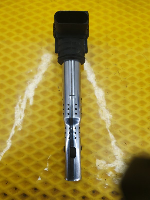 Катушка зажигания SKODA Octavia 2012