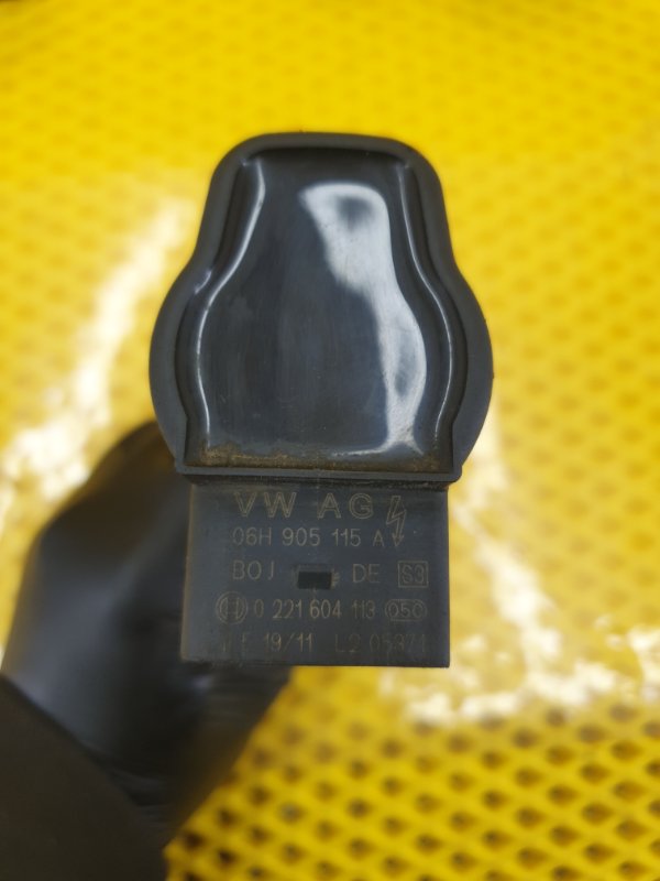 Катушка зажигания SKODA Octavia 2012