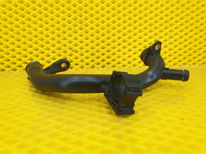 Трубка системы охлаждения SKODA Octavia 2012