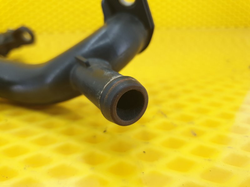 Трубка системы охлаждения SKODA Octavia 2012