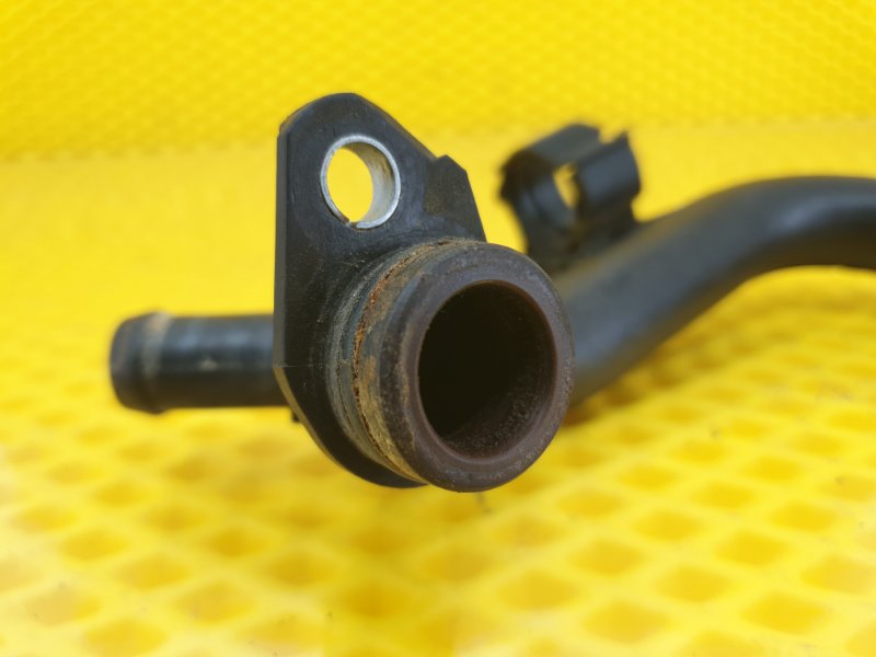 Трубка системы охлаждения SKODA Octavia 2012