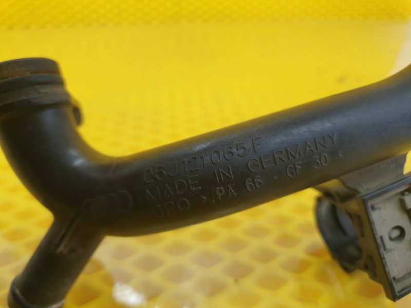 Трубка системы охлаждения SKODA Octavia 2012