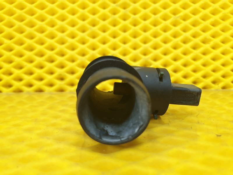 Патрубок системы охлаждения SKODA Octavia 2012