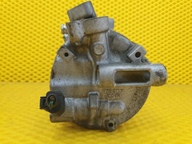 Компрессор кондиционера SKODA Octavia 2012