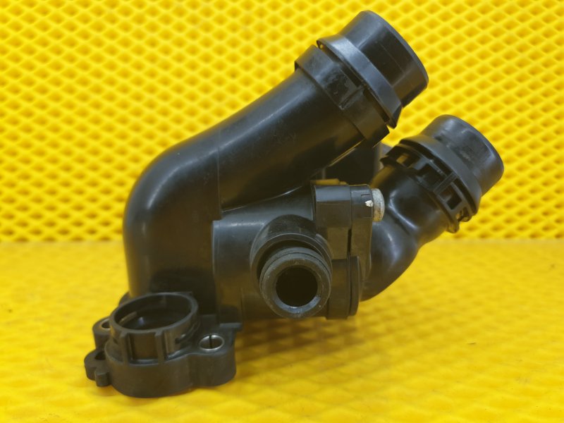 Насос водяной (Помпа) SKODA Octavia 2012