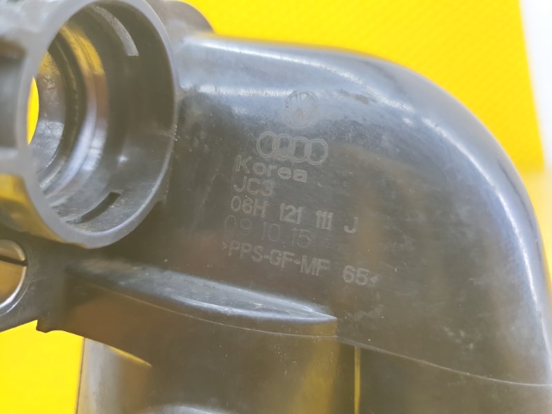 Насос водяной (Помпа) SKODA Octavia 2012