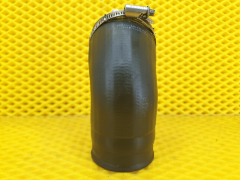 Патрубок интеркулера SKODA Octavia 2012