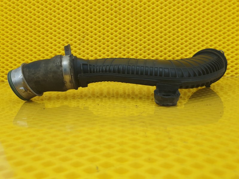 Патрубок интеркулера SKODA Octavia 2012