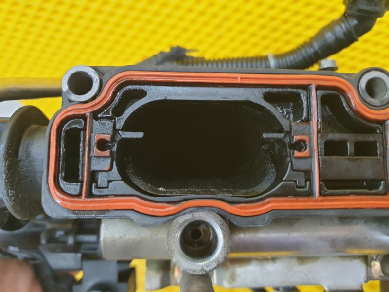 Коллектор впускной SKODA Octavia 2012