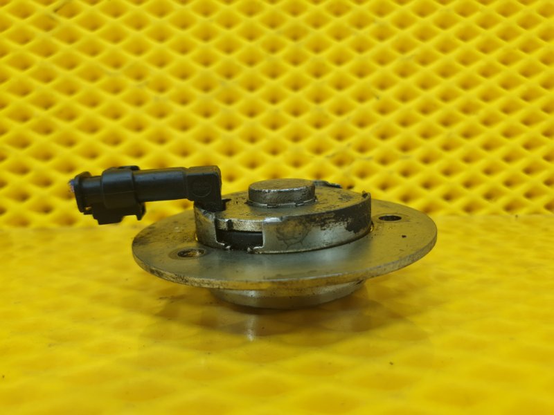 Клапан изменения фаз ГРМ SKODA Octavia 2012