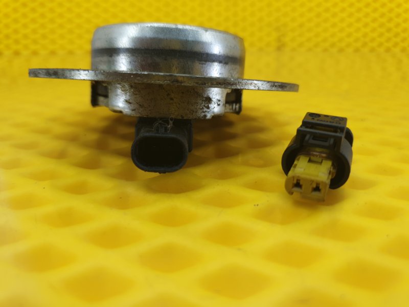 Клапан изменения фаз ГРМ SKODA Octavia 2012