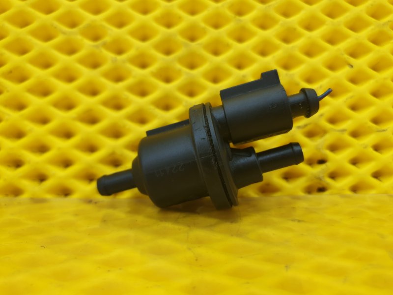 Клапан вентиляции топливного бака Volkswagen Polo 2019 Седан