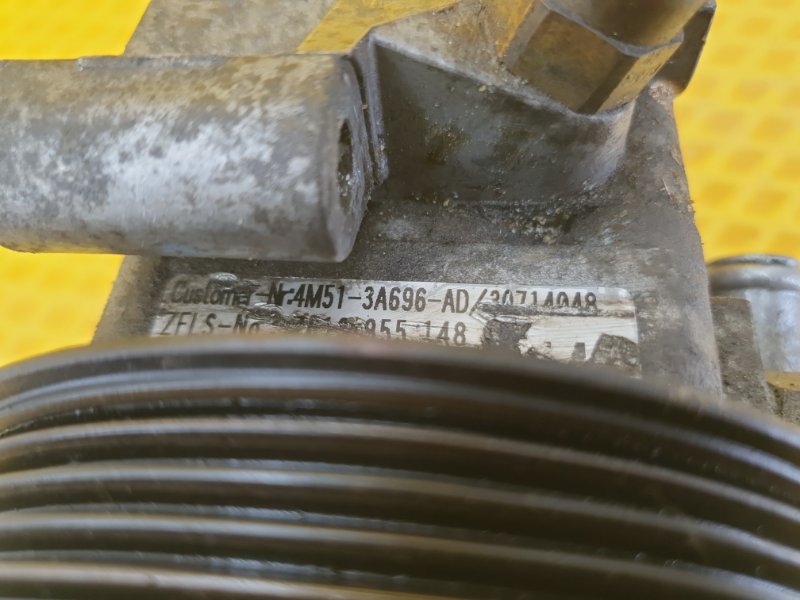 Насос ГУР Ford Focus 2006 2