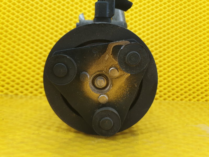 Компрессор кондиционера Ford Focus 2006 2