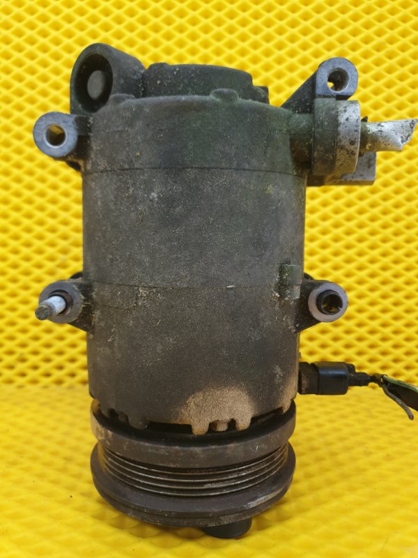 Компрессор кондиционера Ford Focus 2006 2