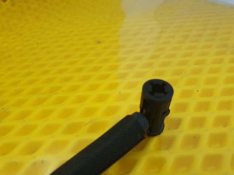 Шланг топливный обратка BMW x3 2009 e83