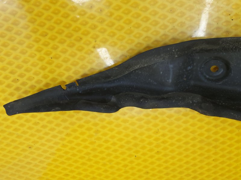 Пыльник крыла Mercedes-Benz GL-Class 2008 X164