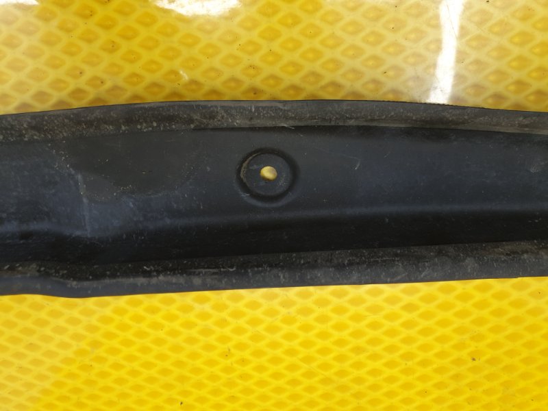 Пыльник крыла Mercedes-Benz GL-Class 2008 X164