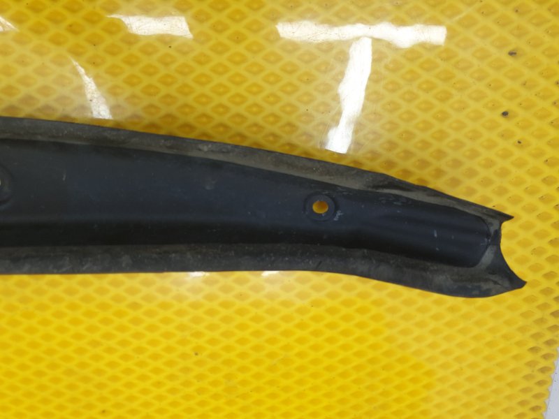 Пыльник крыла Mercedes-Benz GL-Class 2008 X164