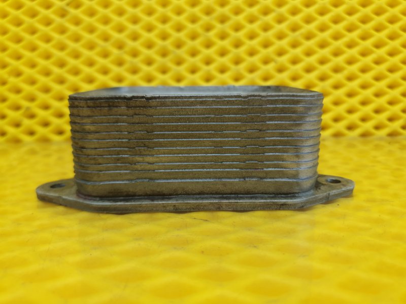 Теплообменник (радиатор масляный) Volkswagen Polo 2018 Седан