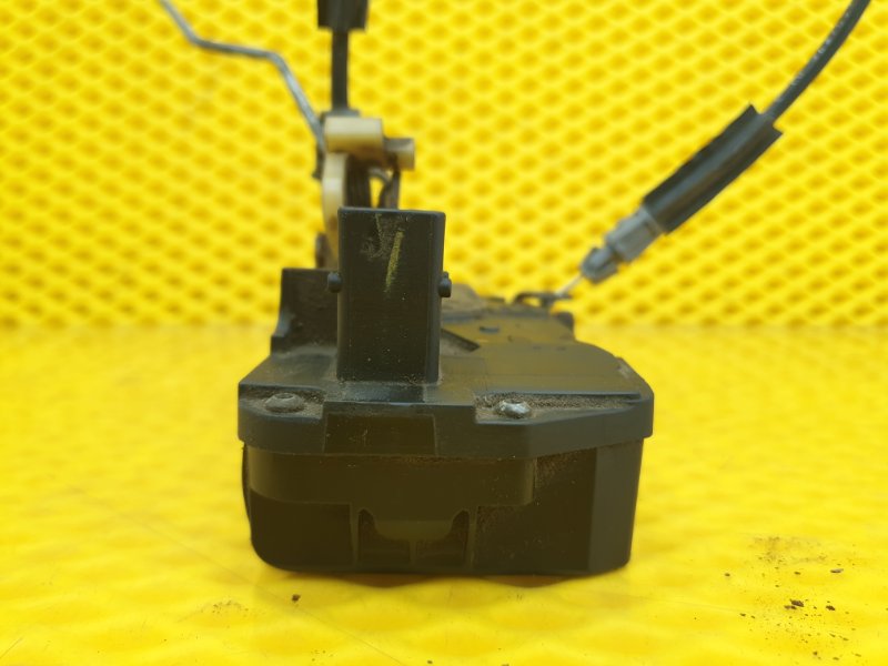 Замок двери Cadillac CTS 2008 II