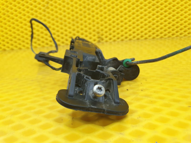 Кронштейн ручки Cadillac CTS 2008 II