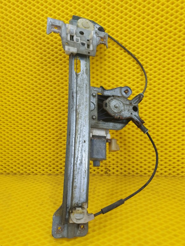 Стеклоподъемник задней правый Cadillac CTS 2008 II