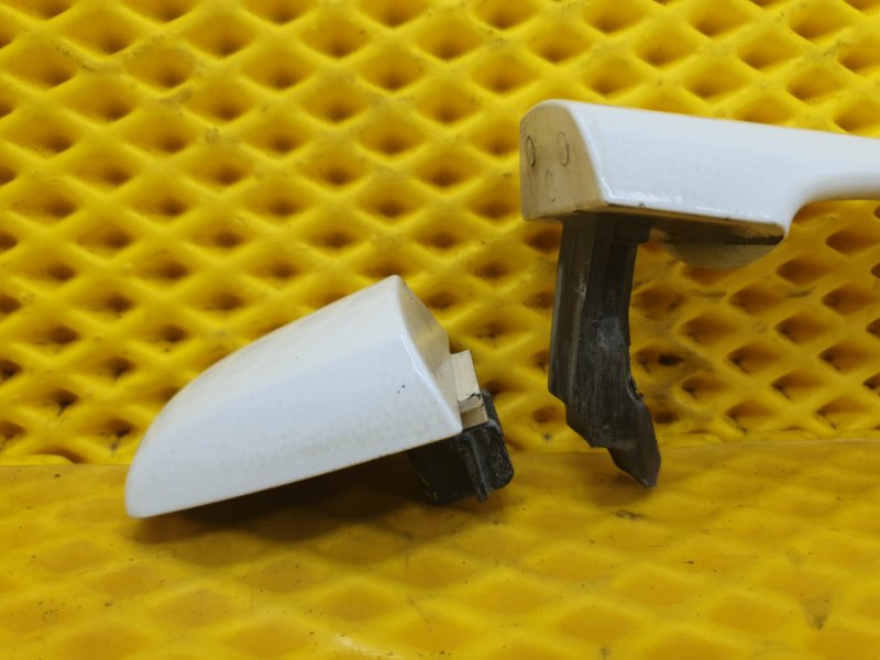 Ручка двери Cadillac CTS 2008 II