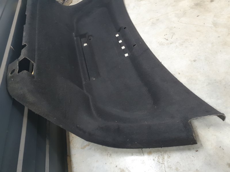 Обшивка крышки багажника Mercedes-Benz S-Class W221