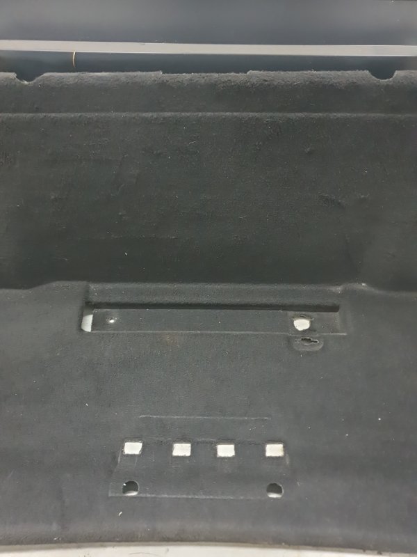 Обшивка крышки багажника Mercedes-Benz S-Class W221